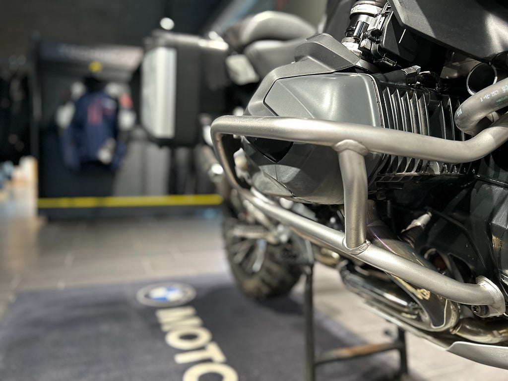 BMW R1250GS /3,45%/ Akrapovic / Sidoväskor