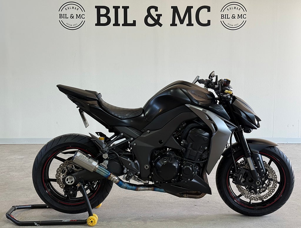 Kawasaki Z1000 1.0 helsystem låga mil 0kr insats 2,95% ränta