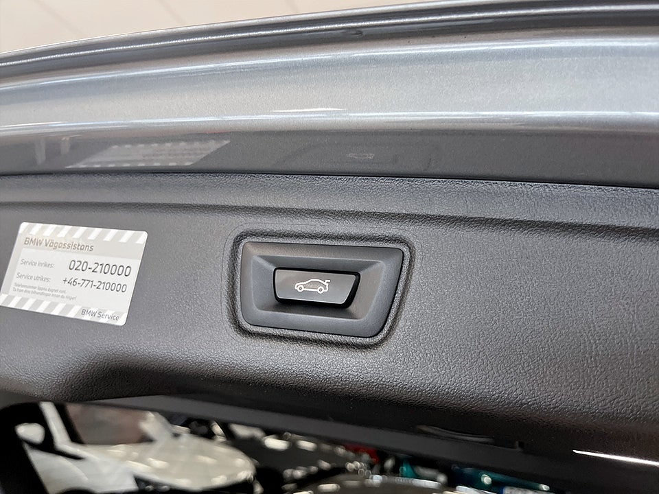 Bild på BMW 330e M-Sport xDrive Touring 292hk Aut CARPLAY DRAG