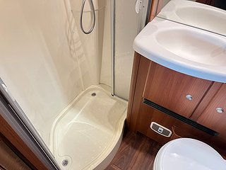 Husbil-integrerad Carthago CHIC E-LINE I 51 24 av 29