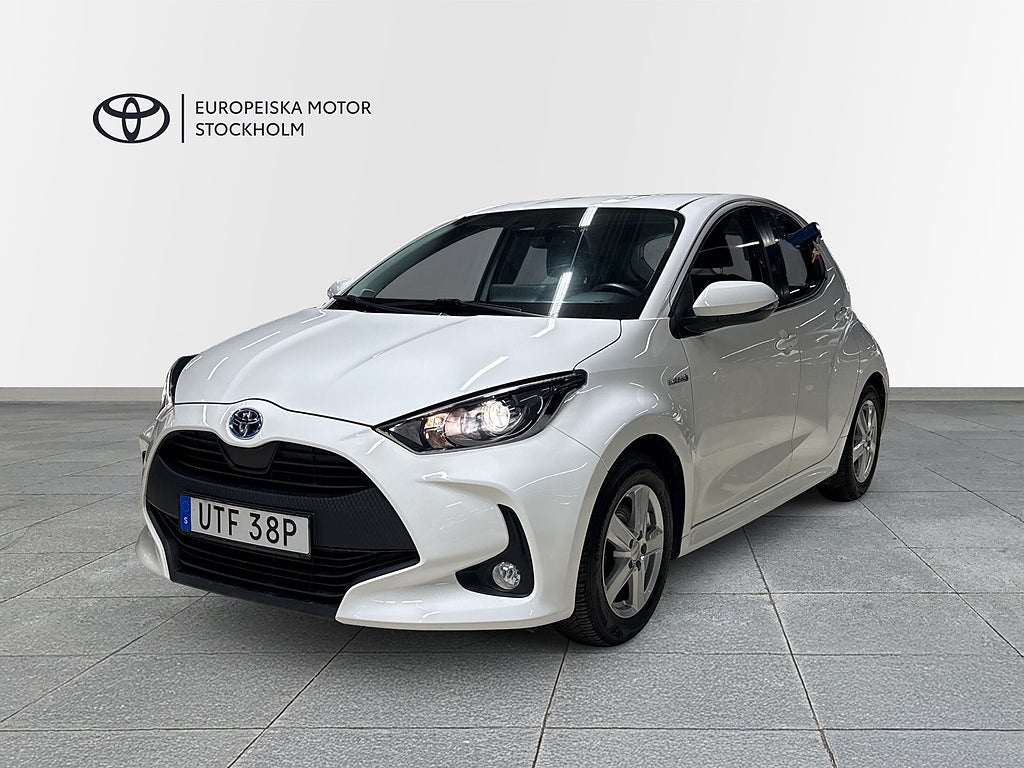 Toyota Yaris 1.5 Hybrid Active Komfortpaket / V-Hjul