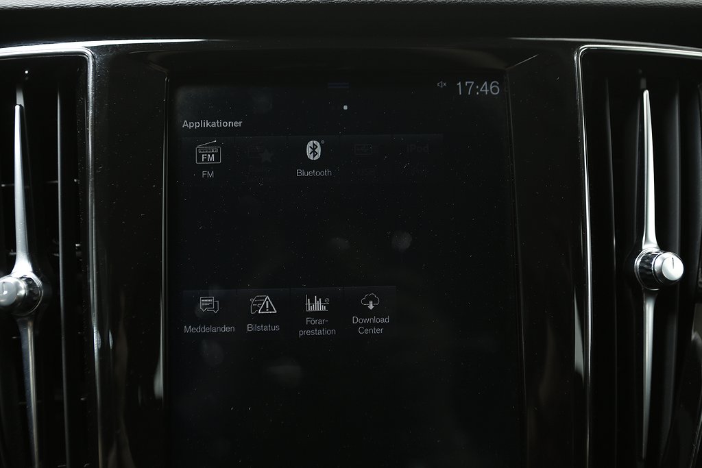 Volvo V60 D3 150hk Momentum Se II Kamera VOC Drag Leasbar 2020