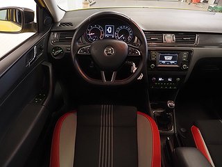 Halvkombi Skoda Rapid 17 av 21