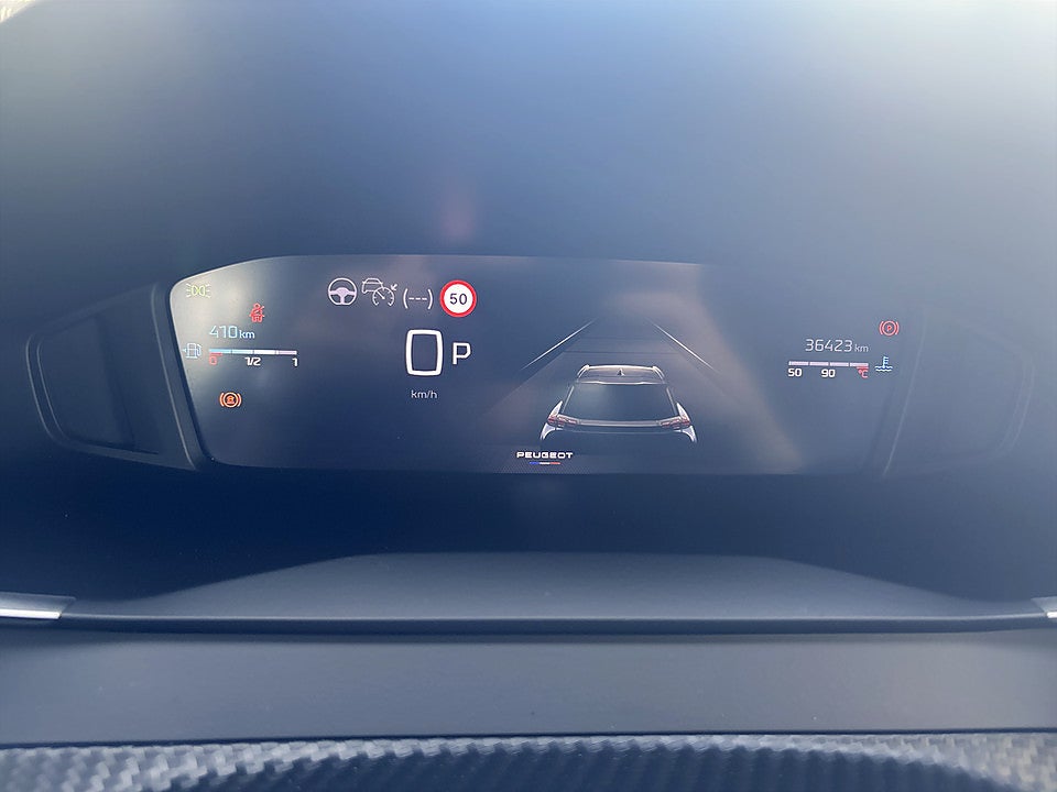 Bild på Peugeot 2008 Allure 1.2 PT 130hk B-KAMERA CARPLAY