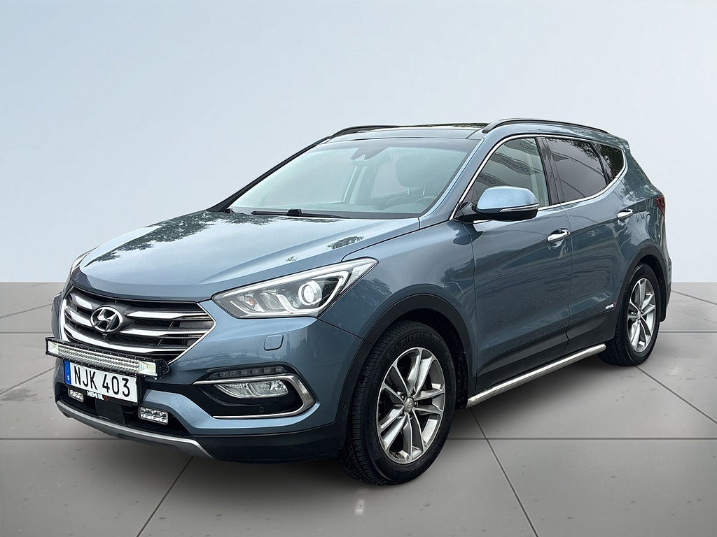 Hyundai Santa Fe 2.2 CRDi 4WD Drag/360/Adap Fart/Navi/Rattvärm/SoV-Däck