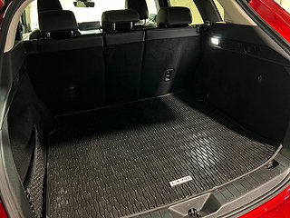 SUV Mazda CX-60 25 av 27