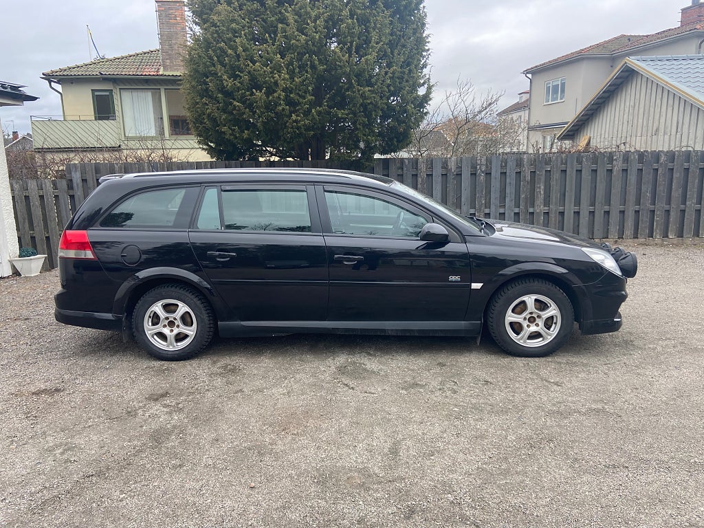 Opel Vectra Caravan 2.2 Direct Sport OPC-line Nybes byte/avbet