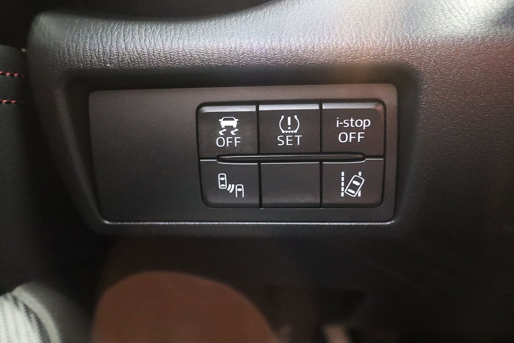 Bild på Mazda MX-5 SKYACTIVE 2.0 160hk - SOFT TOP, NAVI