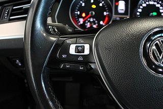 Kombi Volkswagen Passat 16 av 22