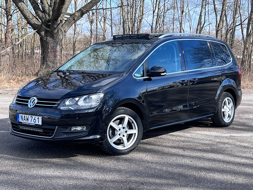 Volkswagen Sharan 7-Sits 2.0 TDI DPF SCR BMT Base Premium//Pano//B-Kamera