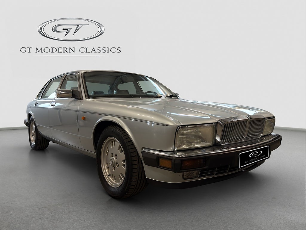 Jaguar XJ  Sovereign SV.såld klassiker med dokumentation
