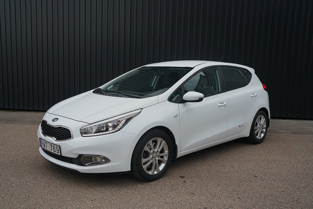 Kia Ceed cee'd 1.4 CVVT EX, En brukare! ink. garanti