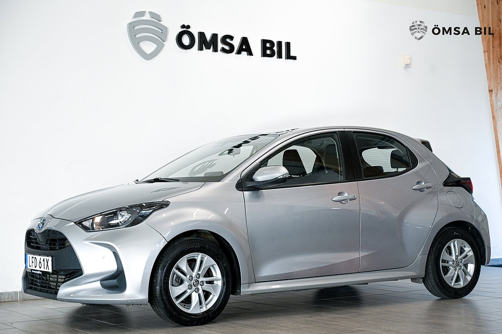 Toyota Yaris Hybrid CVT Active B-Kam 360kr Årskatt  116hk