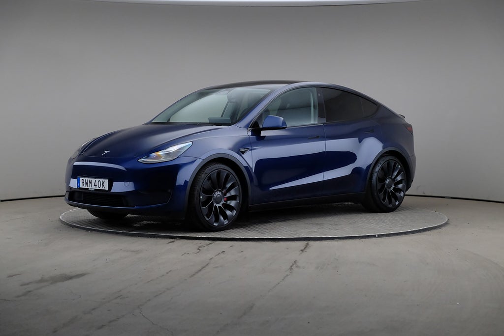 Tesla Model Y Performance 534hk AWD Drag