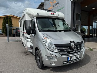 Husbil-halvintegrerad Adria Matrix Supreme 687SL 150HK 18 av 21