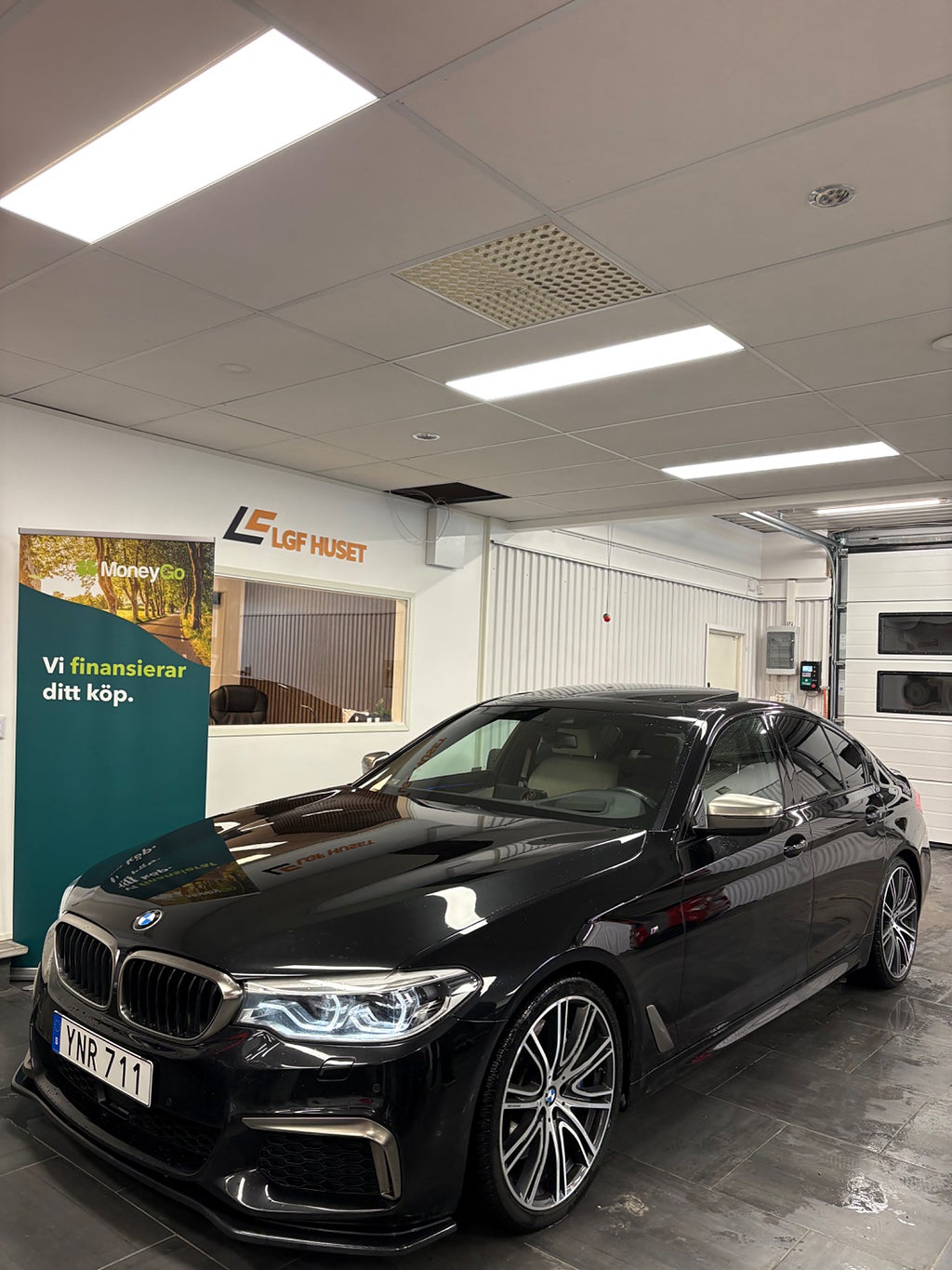 BMW M550 I xDrive Sedan Steptronic Euro 6 (FULL UTRUSTAD)