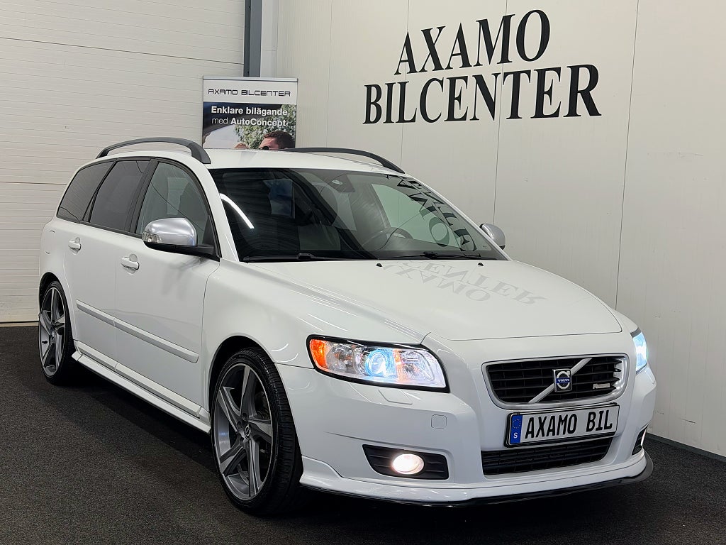 Volvo V50 2.0 D 136Hk R-Design *Kamrem bytt* 19Tum *595kr/mån*