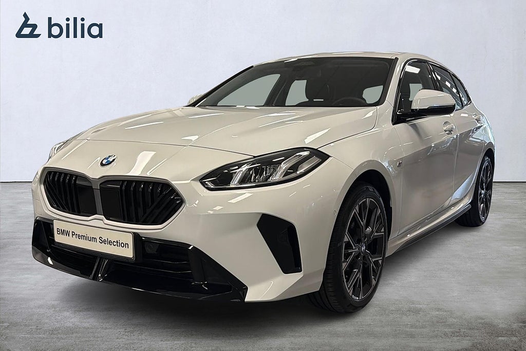 BMW 120 M-sport | Backkamera | Aktiv farthållare | 18" 