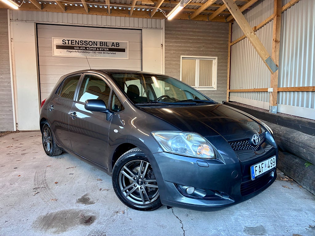 Toyota Auris 5-dörrar 1.6 Dual VVT-i 