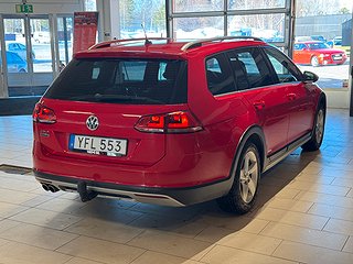 Volkswagen Golf Alltrack 2.0 TDI 4M Drag Mvärm Kamera S&V