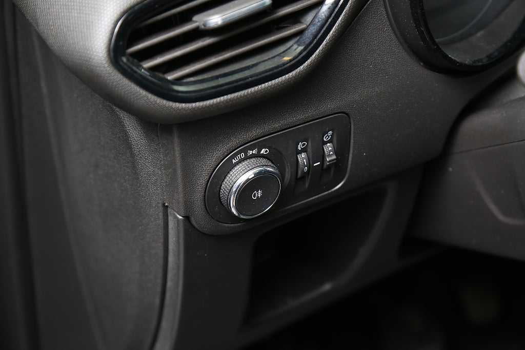 Opel Crossland X 1,2 Enjoy P-sensorer Motorvärmare 2019