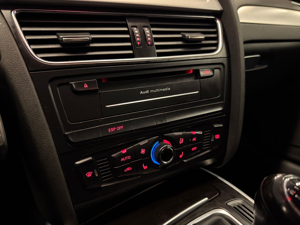 Audi A4 2010 - miniatyr 14