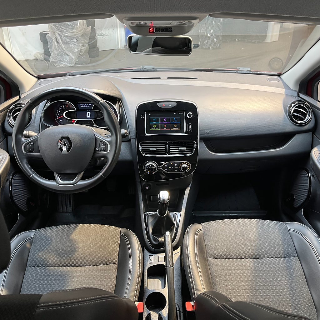 Renault Clio 0.9 TCe Intens Navigation Bass Reflex 90hk