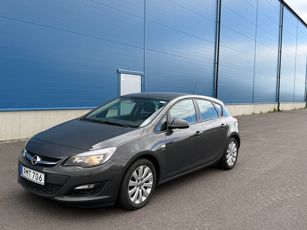 Opel Astra 1.4 Turbo Active ** 6vl ** Årsskatt 932kr