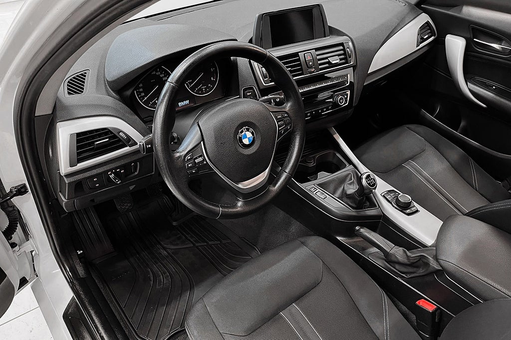 BMW 116D 2016 - miniatyr 11