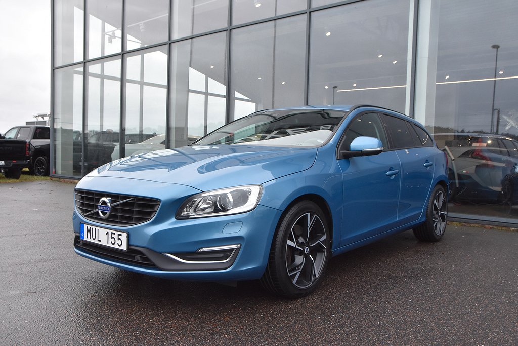 Volvo V60 D4 AWD Geartronic Momentum  DRAG