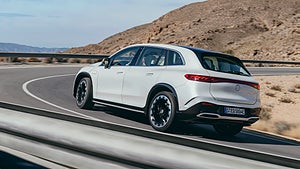 Mercedes EQS SUV har en räckvidd på över 60 mil. Foto: Mercedes-Benz