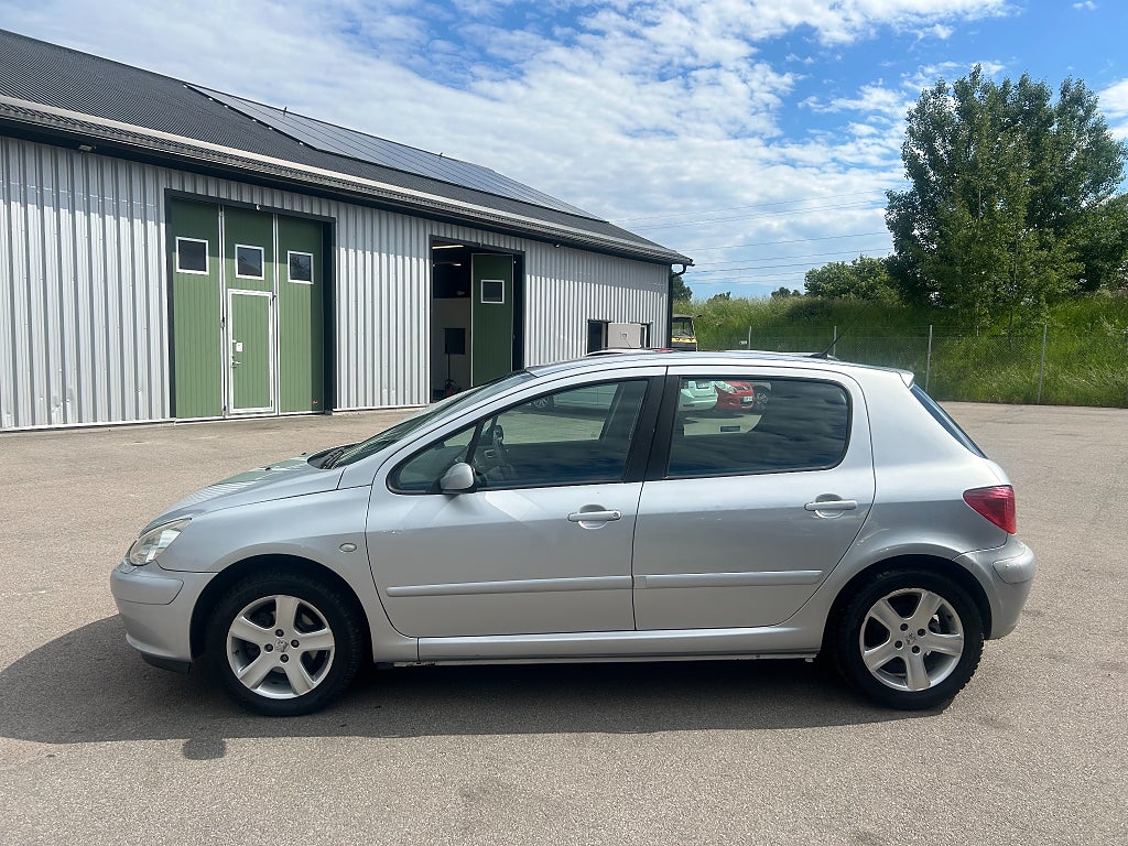 Peugeot 307 2.0 Automat, 10692mil, Nyservad, Kambytt, Bes