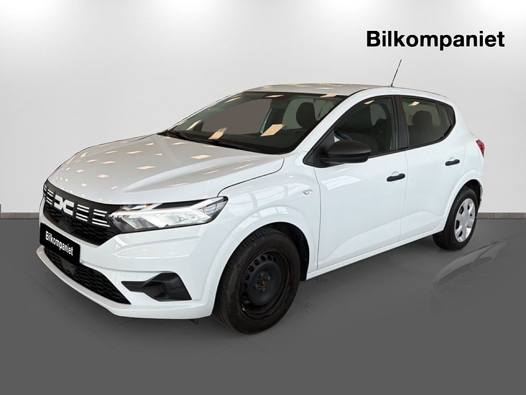 Dacia Sandero 1.0 TCe MOMS Parkeringssenssorer Motorvärmare SoV-däck