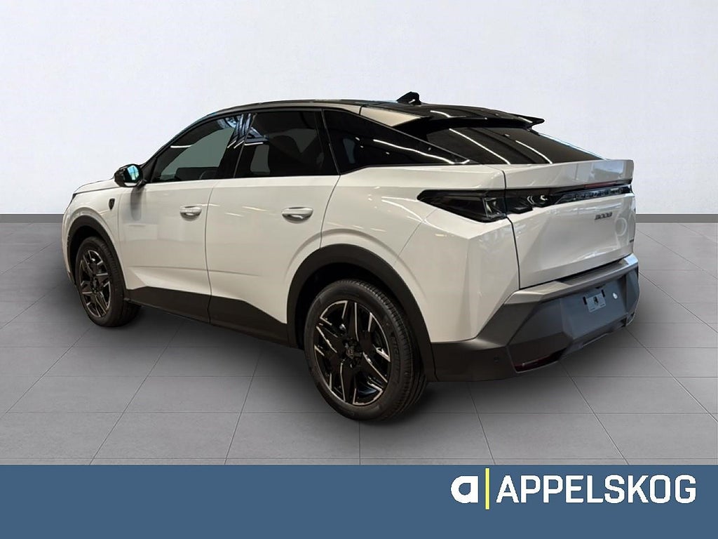 Peugeot 3008 GT Ultimate Hybrid thumbnail