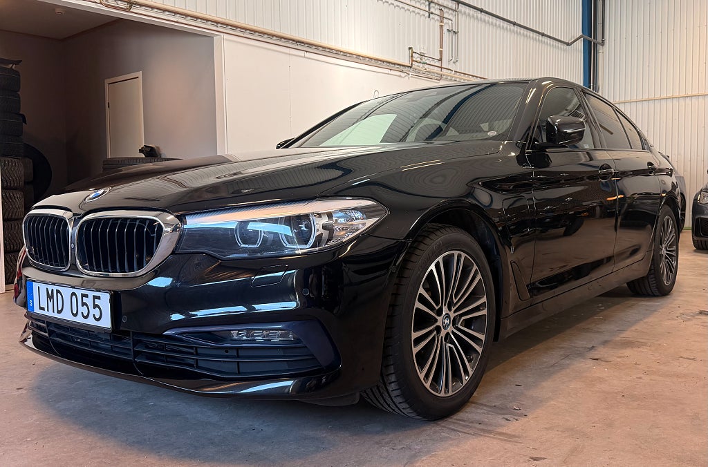 BMW 530e iPerformance Sedan Steptronic Sport line , 360´, 18"