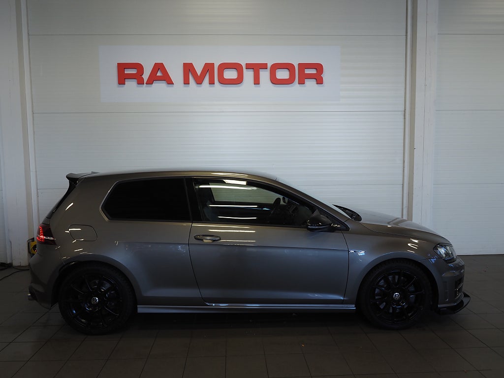 Volkswagen Golf 3-dörrars R 2.0 TSI 300hk 4Motion Manuell | Dynaudio | 2016