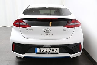 Halvkombi Hyundai IONIQ 22 av 22