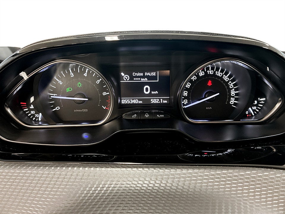 Bild på Peugeot 2008 Allure 1.2 PT 110hk BACKSENSORER