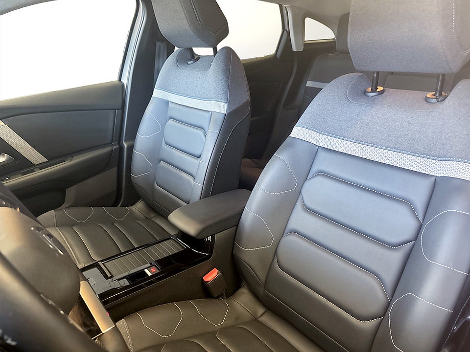 Bild på Citroën C4 Shine 1.2 PT 130hk Aut 360-KAMERA RATTVÄRME