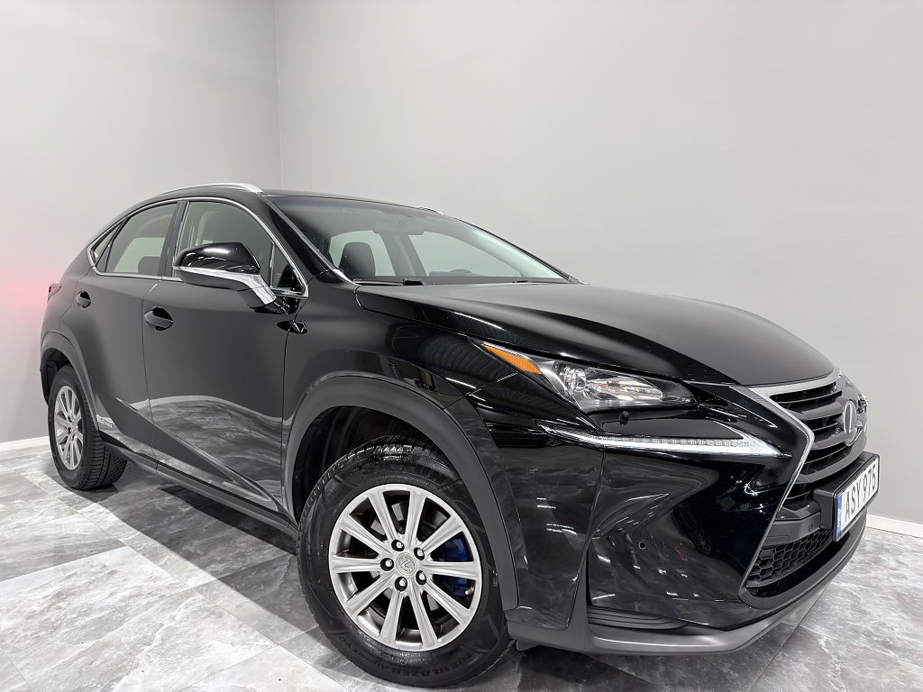 Lexus NX 300h AWD 2.5 Hybrid/Drag/Kamera/Fullservad/197HK