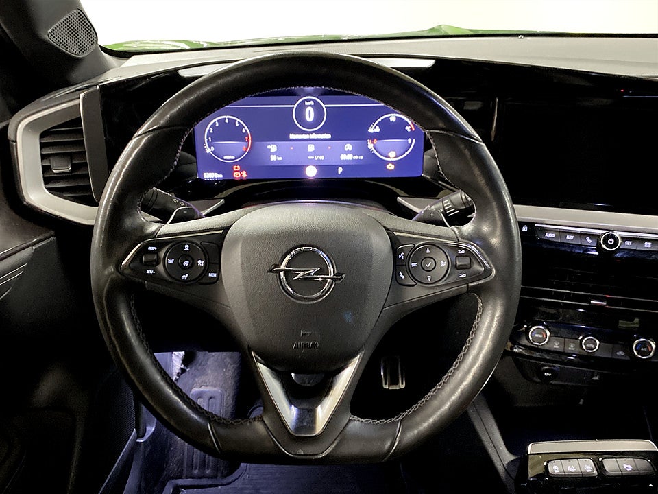 Bild på Opel Mokka Ultimate 1.2 Turbo 130hk Aut B-KAMERA CARPLAY