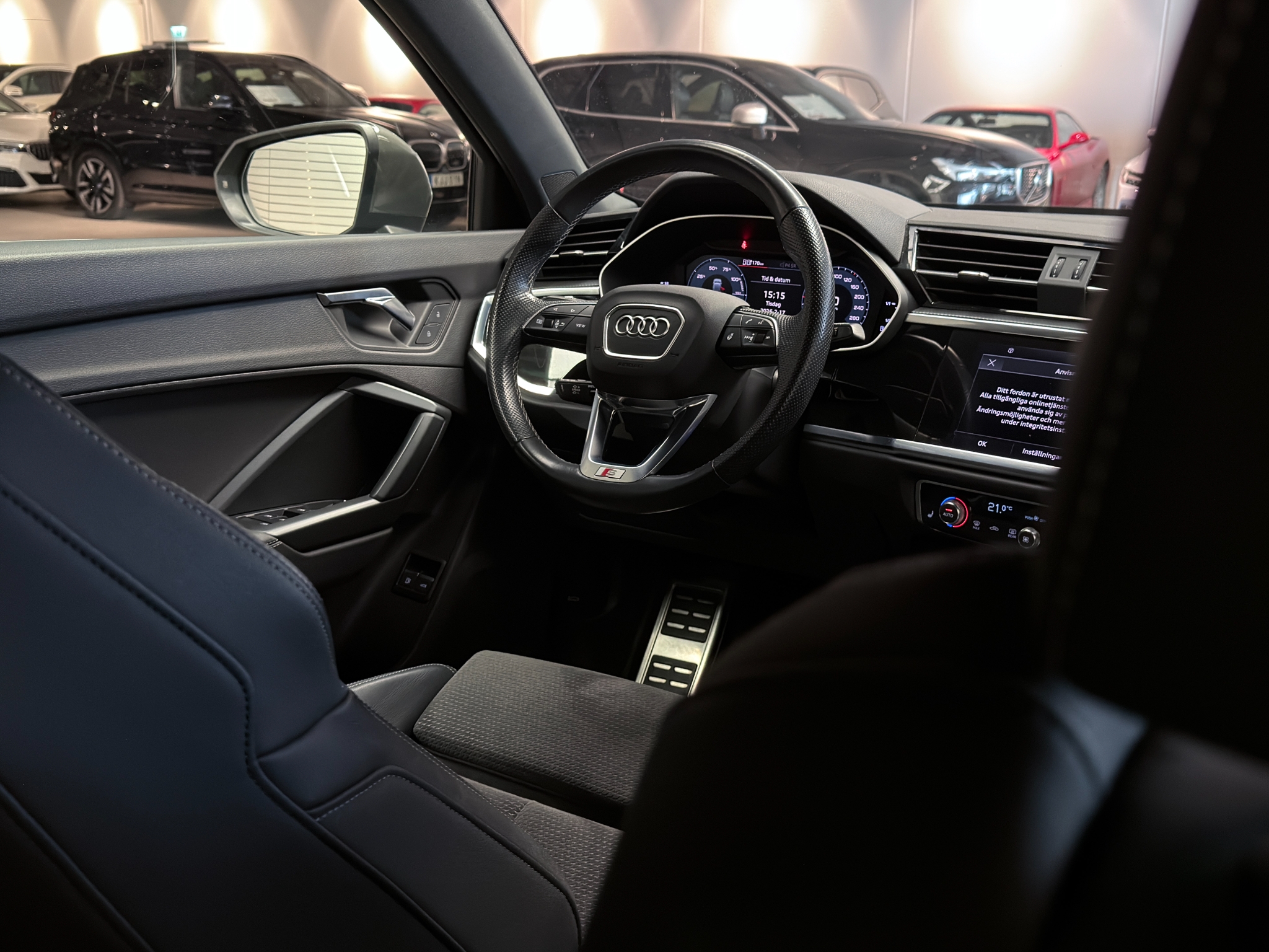 Audi Q3 45 TFSI e 245hk S-line | Dragkrok | Svart Optikpaket 2021 - miniatyr 33