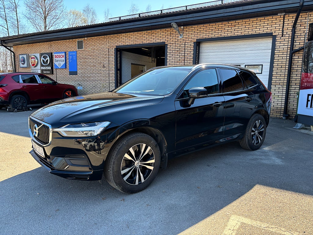 Volvo XC60 T5 AWD Geartronic Advanced Edition, Momentum | V-Hjul