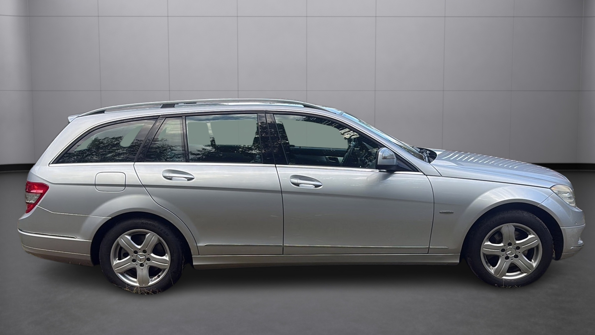 Mercedes-Benz C 2008, bild 2/10