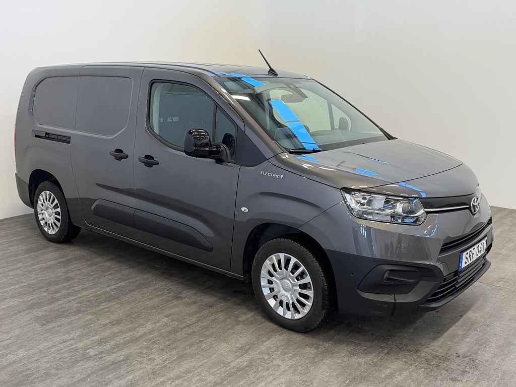 Toyota ProAce City Electric 50 kWh L2 Värmare CarPlay Kamera