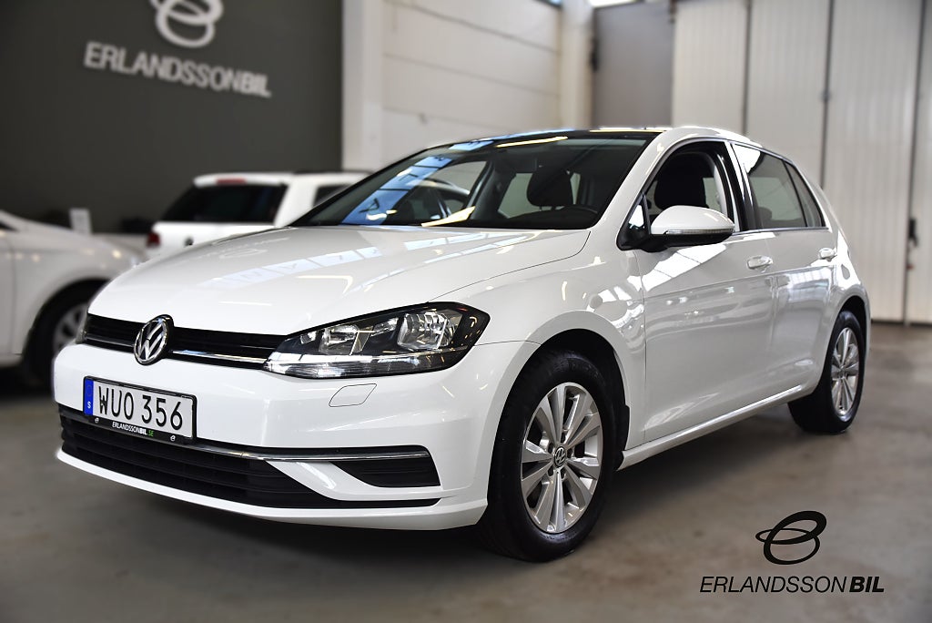 Volkswagen Golf 5-dörrar 1.0 TSI BMT  Euro 6 PANORAMA CARPLAY NYSERVAD