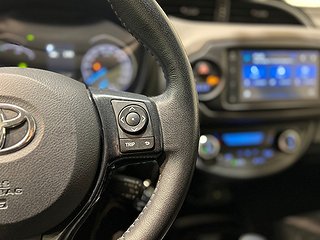 Toyota Yaris Hybrid Active Mvärm Kamera Kamkedja S/V-hjul