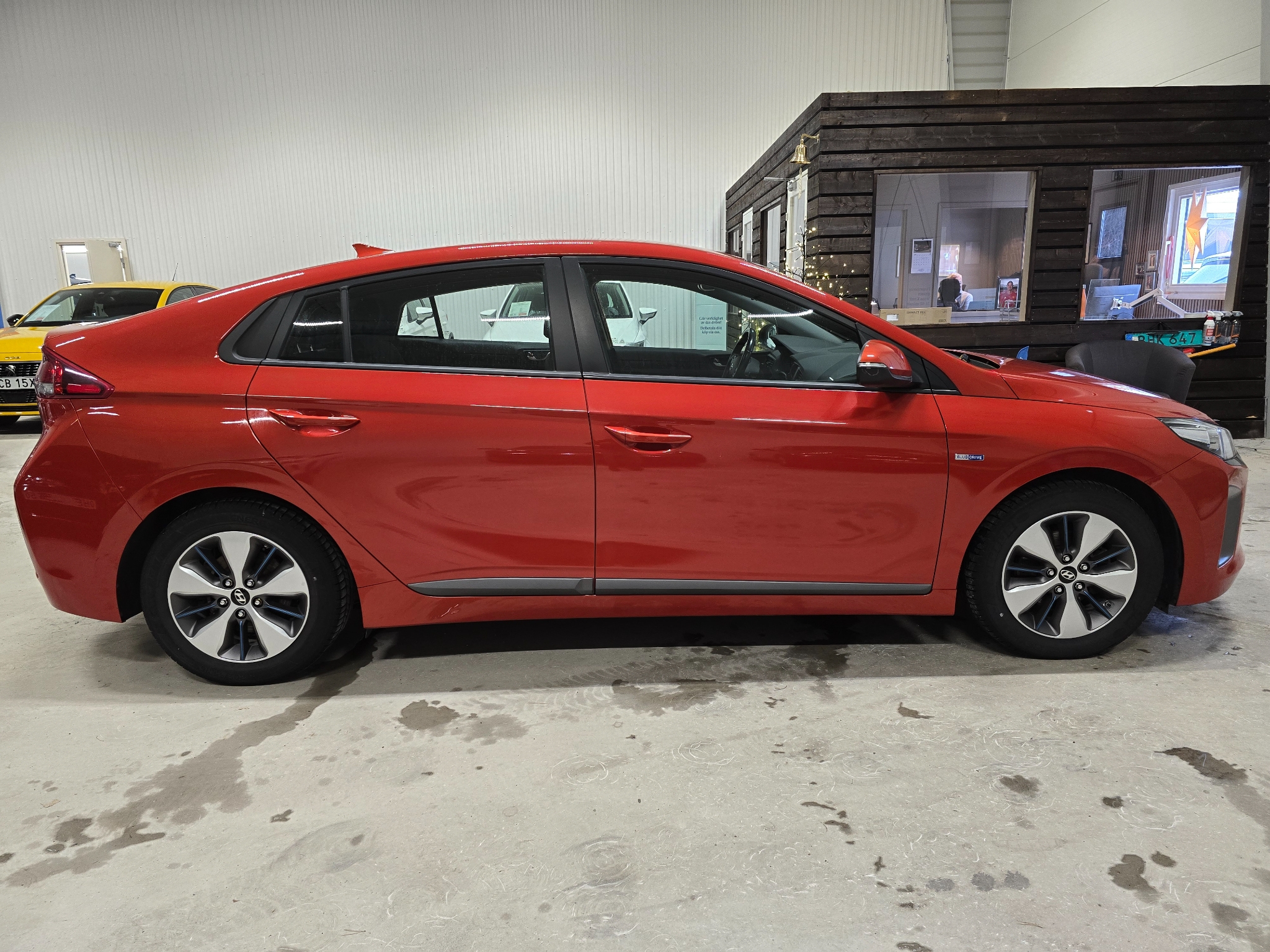Hyundai Ioniq 2018, kuva 3/42