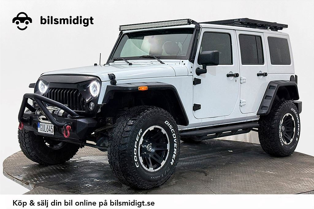 Jeep Wrangler Unlimited SAHARA Drag Vinsch Läder Nav LEDramp