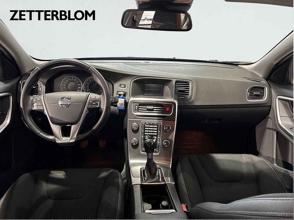 Sedan Volvo S60 10 av 15